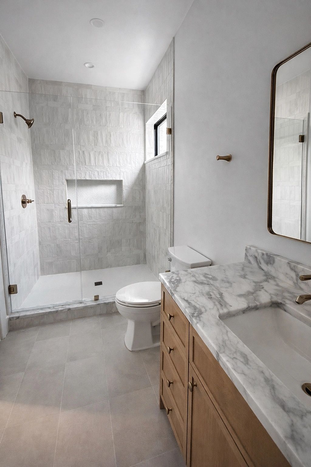 Guest shower — Select Custom Home